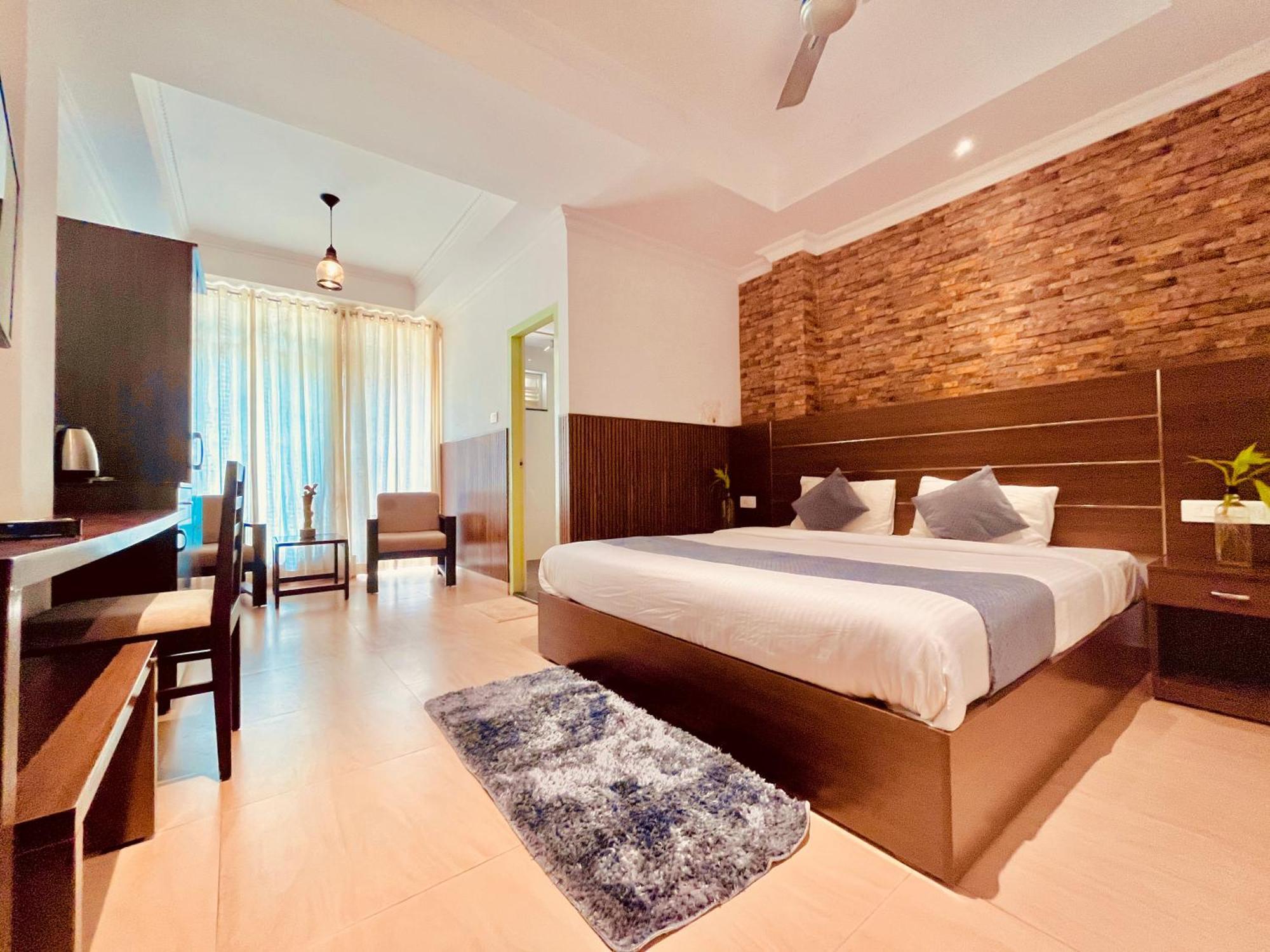 Pearl Grand Boutique Cottage In Omaxe Anandam Vrindavan - #Premium Ac Rooms With Balcony #Big Parking #Lift #Garden #Peaceful Area #Near Prem Mandir #Property Of The Year #Most Awarded Exterior foto